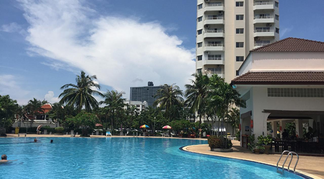 View Talay 1B Serviced Apartments Pattaya Eksteriør billede